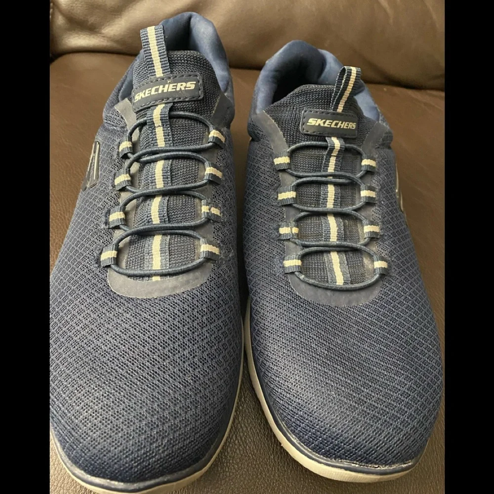 Skechers Mens Summits - Louvin Sneakers - Picture 1 of 9